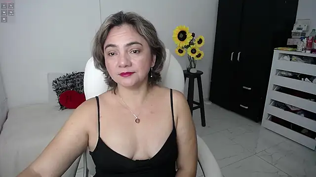 ana milf online show from 12, 3, 2025