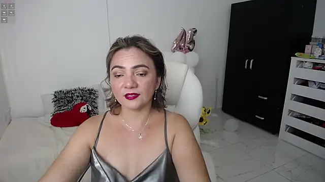 ana milf online show from 2, 2, 2025