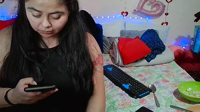 Snapshot of celestehot707rs chatting on 17, 6, 2026 celestehot707rs online show from 17, 6, 2026