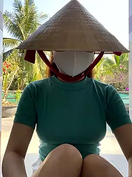 BabyThree  online show from 9, 1, 2026