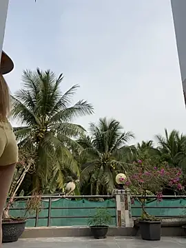 BabyThree  online show from 24, 2, 2026