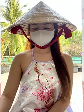 BabyThree  online show from 8, 1, 2026