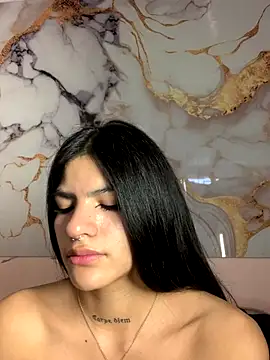 liss hot  online show from 13, 11, 2025