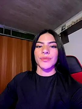 liss hot  online show from 8, 10, 2025