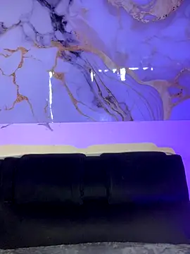 liss hot  online show from 10, 11, 2025