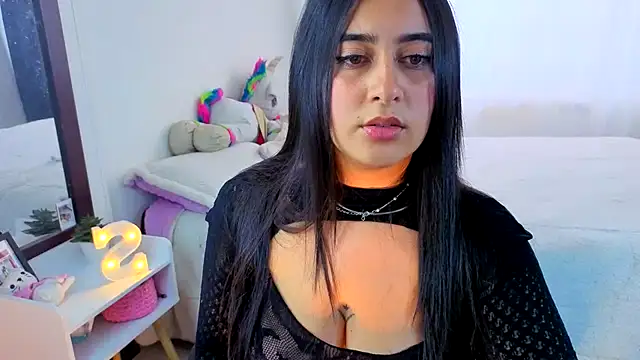 Snapshot of serenna_se chatting on 9, 9, 2025 serenna se online show from 9, 9, 2025