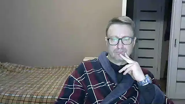 HarrySnake online show from 11, 12, 2024