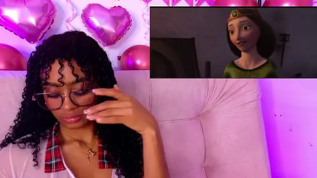 Snapshot of Heily_Fox chatting on 4, 3, 2025 Heily Fox online show from 4, 3, 2025