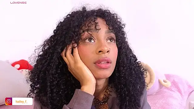 Snapshot of Heily_Fox chatting on 23, 2, 2025 Heily Fox online show from 23, 2, 2025