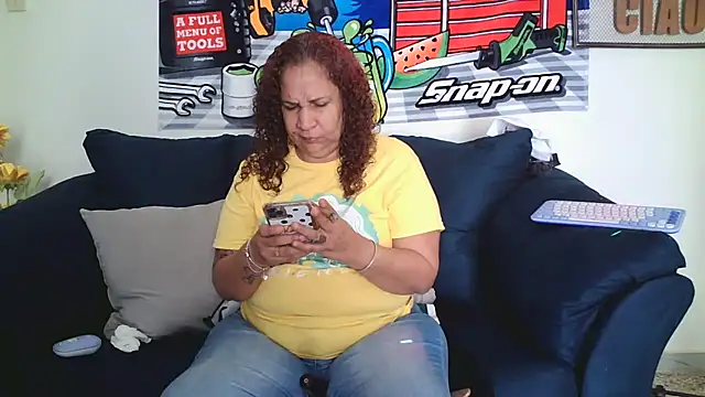 ladycreamypr2 online show from 25, 6, 2026