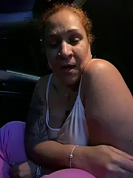 ladycreamypr2 online show from 24, 3, 2026