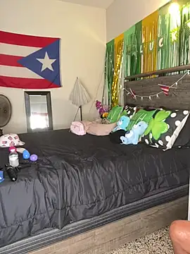 ladycreamypr2 online show from 19, 3, 2026