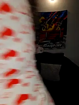 ladycreamypr2 online show from 12, 4, 2026