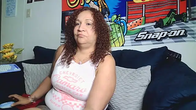 ladycreamypr2 online show from 11, 6, 2026