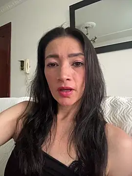 Yulia sx online show from 5, 3, 2026