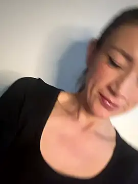 Yulia sx online show from 21, 2, 2025
