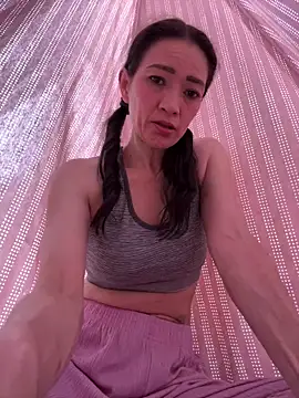 Yulia sx online show from 8, 2, 2026