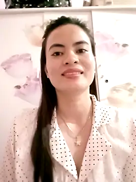 NgocQuyen2K online show from 23, 3, 2025