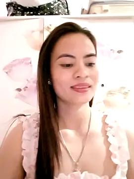 NgocQuyen2K online show from 18, 3, 2025