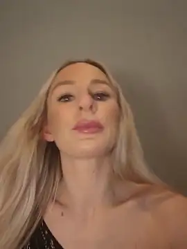 Liana Lou online show from 16, 2, 2025