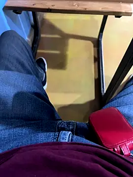 Bigcock 254 online show from 24, 10, 2025