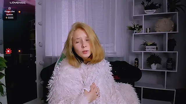 Ketrin n  online show from 10, 11, 2025