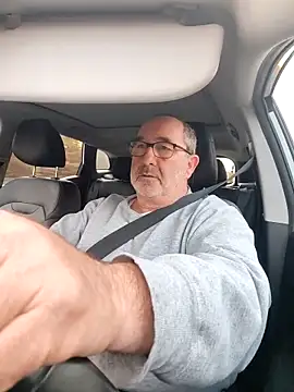 Snapshot of gillou1234 chatting on 10, 11, 2025 gillou1234 online show from 10, 11, 2025