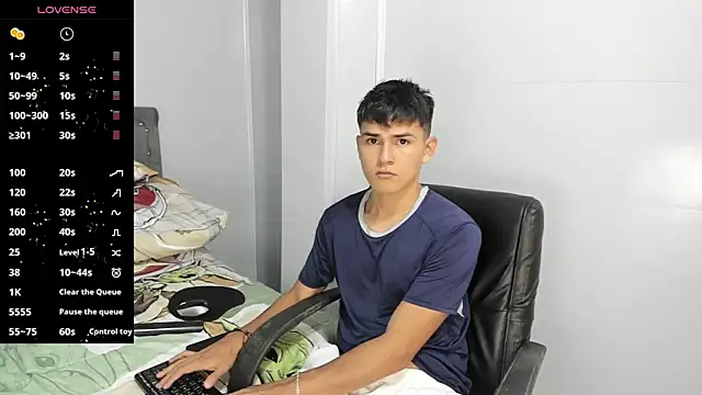 Jacobb Lee online show from 10, 2, 2025