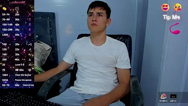 Jacobb Lee online show from 10, 11, 2025