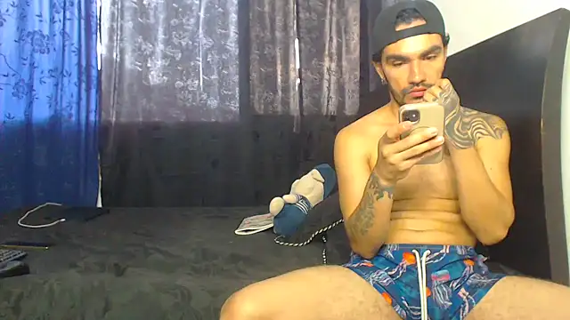 Hot Sharks  online show from 5, 4, 2026