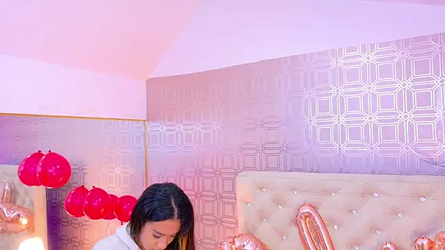 Sara Desire online show from 11, 2, 2026