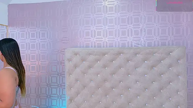 Sara Desire online show from 23, 11, 2025