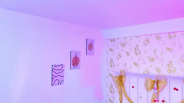 Sara Desire online show from 20, 12, 2025