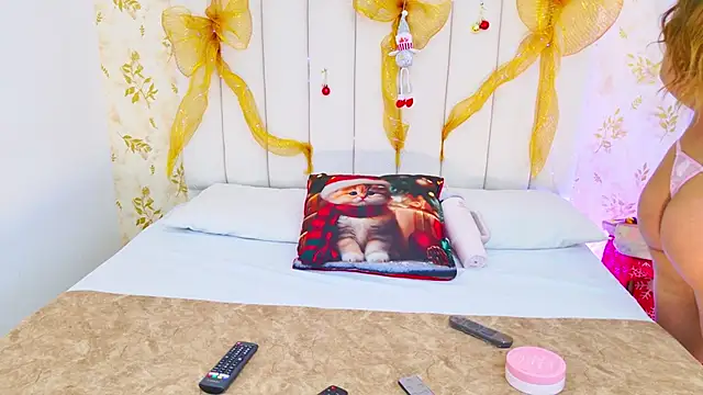 Sara Desire online show from 21, 12, 2025