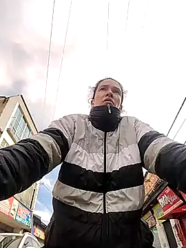 rebekka simpson online show from 11, 11, 2025