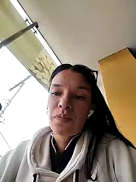 Snapshot of rebekka_simpson chatting on 1, 2, 2025 rebekka simpson online show from 1, 2, 2025