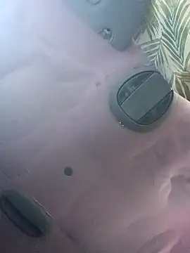 allissonw13 online show from 27, 9, 2025