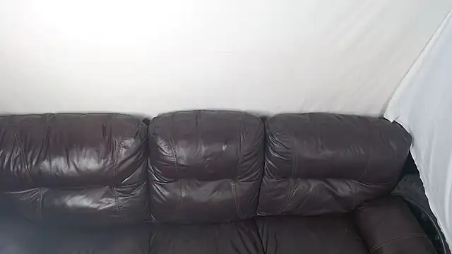 allissonw13 online show from 18, 11, 2025