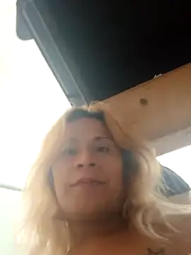 allissonw13 online show from 18, 9, 2025