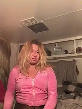 allissonw13 online show from 10, 2, 2025