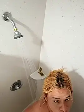 allissonw13 online show from 3, 4, 2026