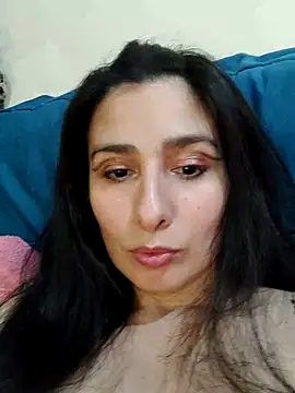 Snapshot of Bigyummmzul chatting on 16, 5, 2026 Bigyummmzul online show from 16, 5, 2026
