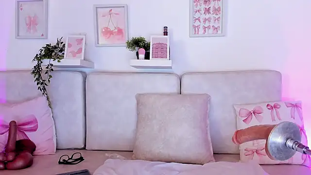 Malka Burning online show from 19, 10, 2025