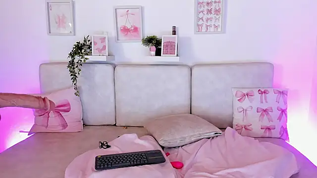 Malka Burning online show from 24, 10, 2025