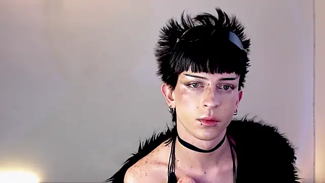 Snapshot of succubot chatting on 12, 10, 2025 succubot online show from 12, 10, 2025