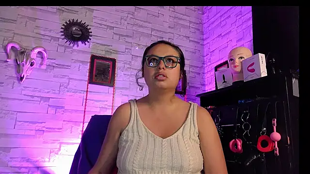slave Rubi online show from 20, 9, 2025