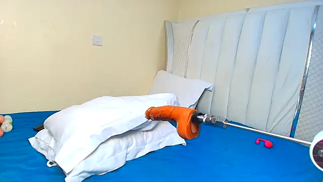 sweet essin online show from 20, 4, 2026