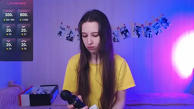 ur kitty   online show from 20, 12, 2025