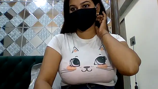 sparkling queen online show from 17, 10, 2025