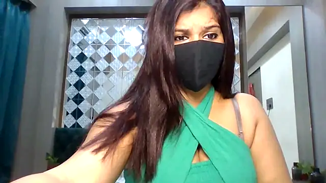 Snapshot of sparkling_queen chatting on 16, 5, 2026 sparkling queen online show from 16, 5, 2026